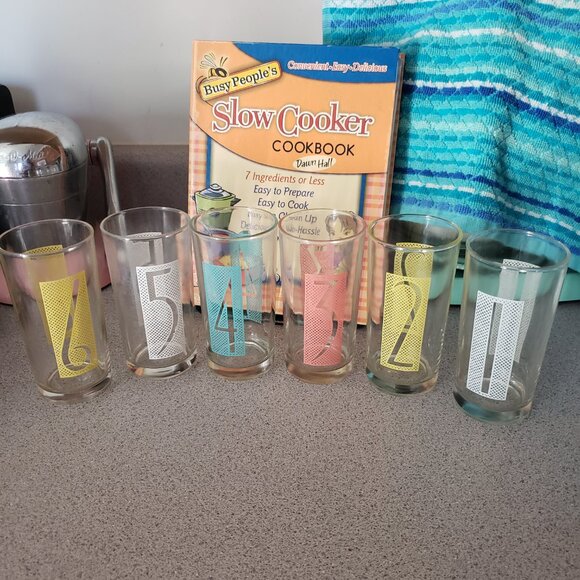 Mid Century Retro Vintage Party Glasses Set 6 Numbered Glasses Juice Tumblers - Picture 2 of 10
